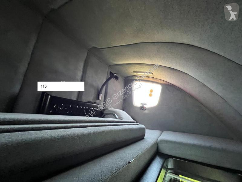 Camion Iveco 72C18 EURO6E CONTAINER+LIFT 1.HAND