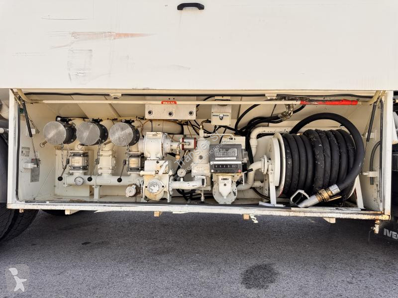 Camion Iveco 180E 28 ML