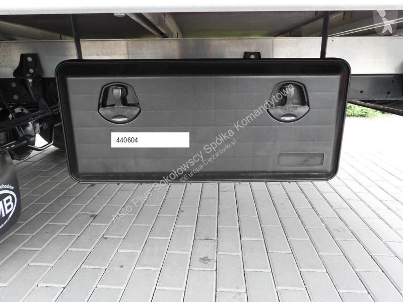 Véhicule utilitaire Iveco DAILY 35S18 PLANDEKA...