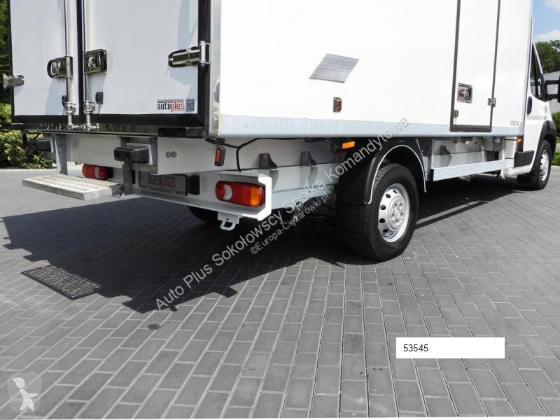 Camion Peugeot BOXER CHŁODNIA KONTENER 0*C 8...