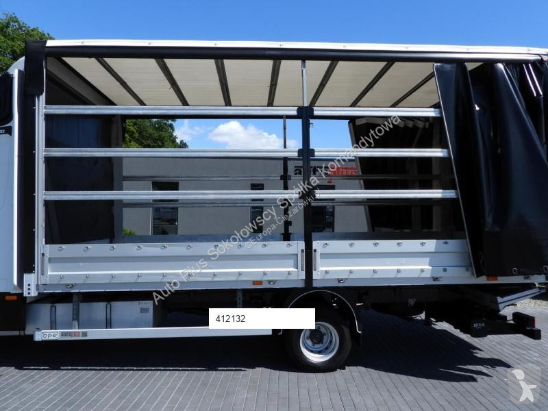 Véhicule utilitaire Iveco DAILY 70C18 PLANDEKA...