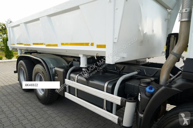 Camion Iveco TRAKKER 360