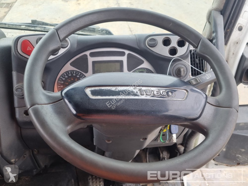 Camion Iveco 120E18