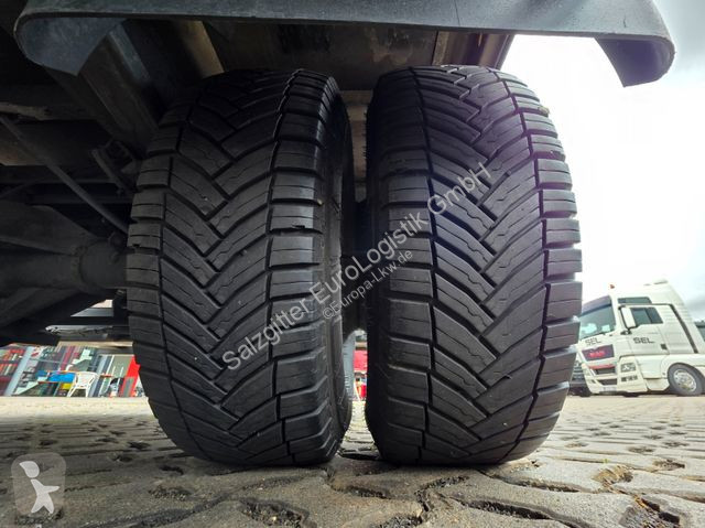 Kamion Iveco 70C18 Hi-Matic / Ladebordwand / 3...