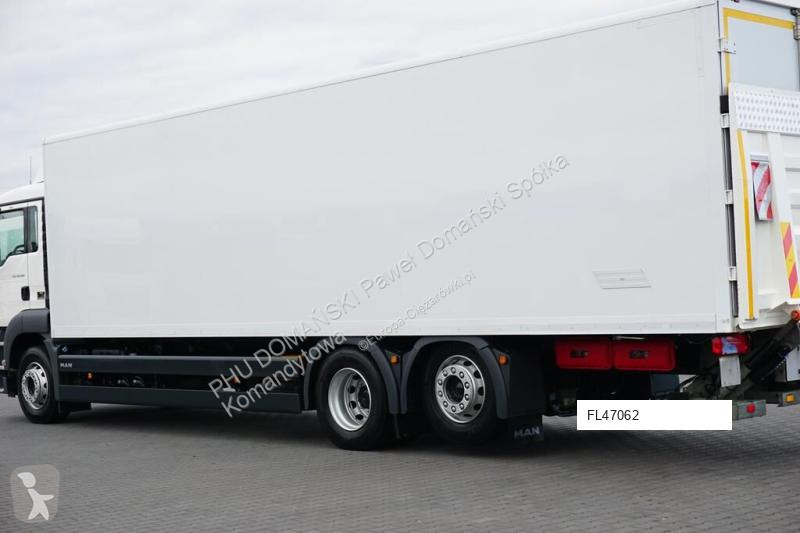 Lastbil MAN TGS / / EURO 6 / KONTENER + WINDA /...