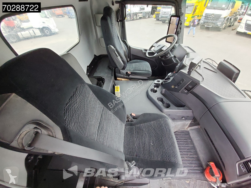 Kamion Mercedes 3243 8X4 19m3 Benne Tipper...