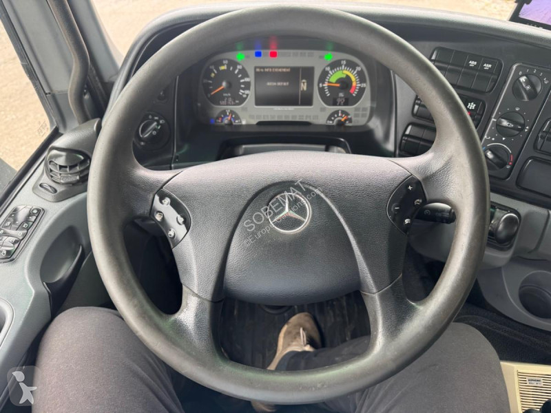 Camion Mercedes 3241