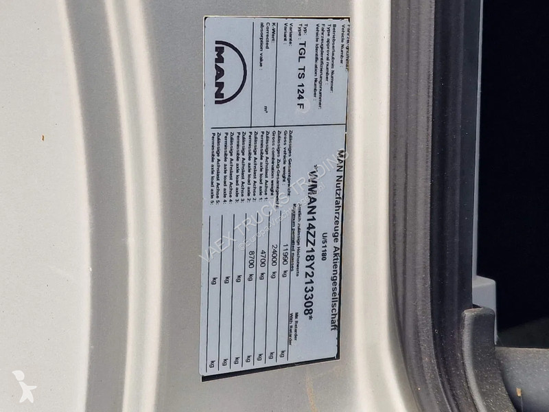 شاحنة MAN 12.240 4x2 Cartransporter - 12T - AS...