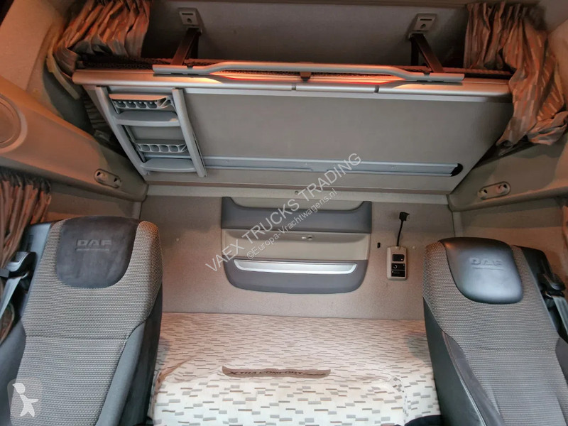شاحنة DAF 440 SuperSpaceCab 6x2*4 - 2 deck...