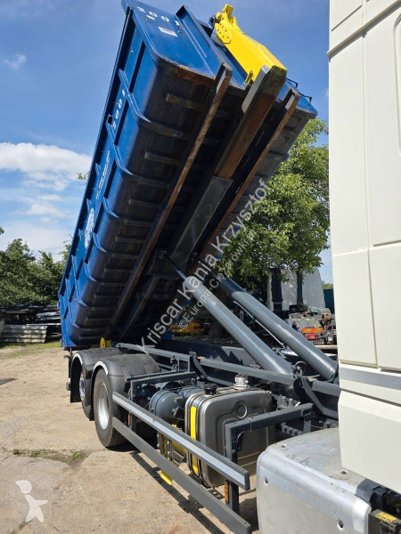 شاحنة DAF 450 6X2 for 7,5m Container