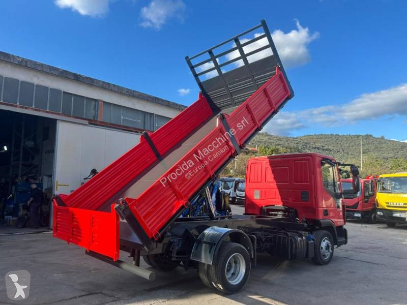 شاحنة Iveco