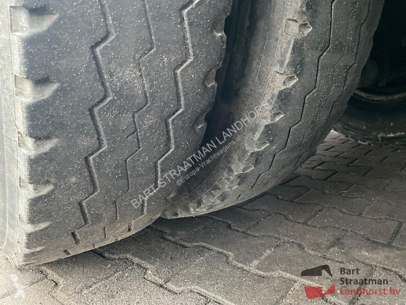 Lastbil Terberg FM2000-T 8X8 met 18m3 kipper en...