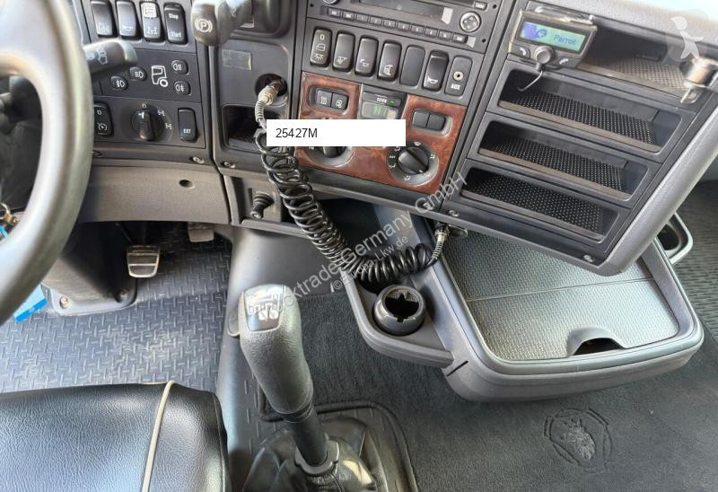شاحنة Scania 589 R560 CB 8x4 BDF/HB /...