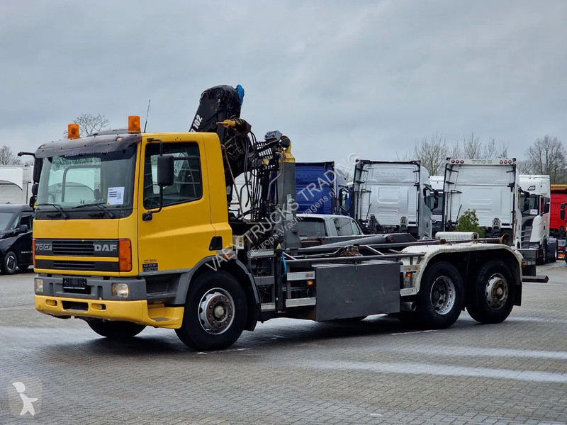 Camion DAF 250 6x2*4 - Hooklift - HIAB 102...