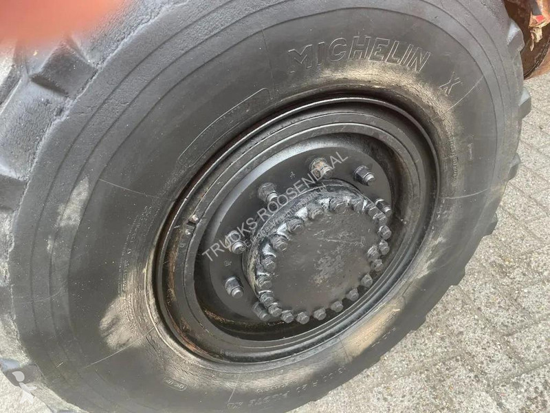 شاحنة Mercedes 813 + Manual + Kipper + 4x4