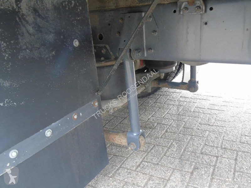 شاحنة DAF 65220 + LIFT