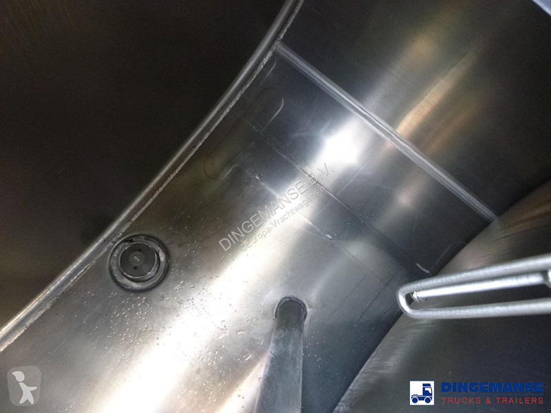شاحنة Renault 270 dxi 4x2 fuel tank 13.7 m3 / 4...