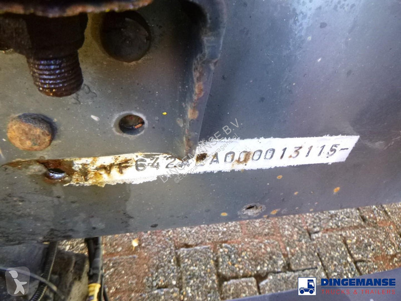 شاحنة Renault 180 dci 4x2 fuel tank 5.1 m3 / 1...