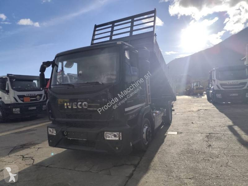 شاحنة Iveco
