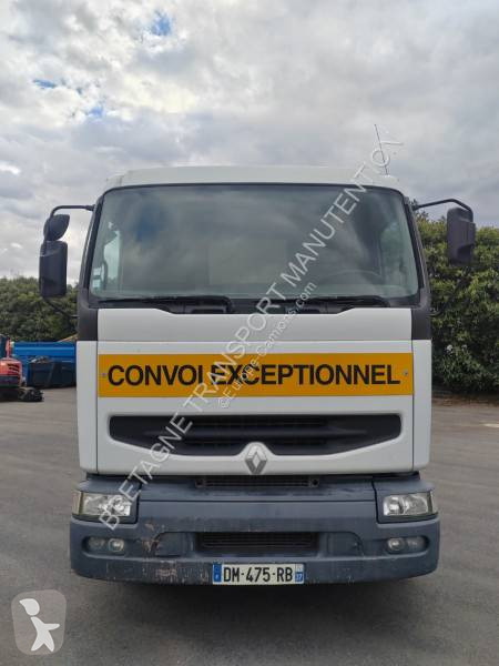Nosič strojů Renault