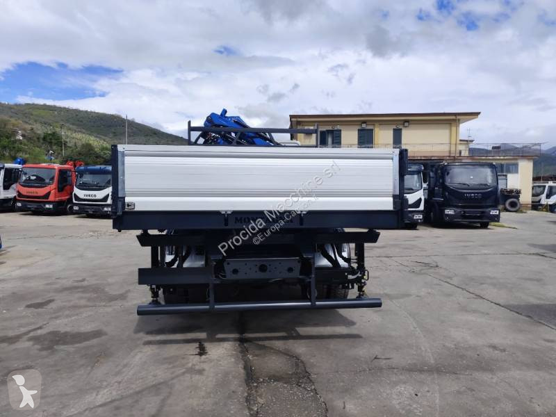 شاحنة Iveco
