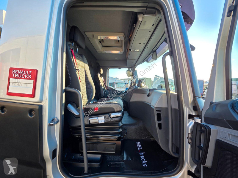 Camión Renault T380 / A AT