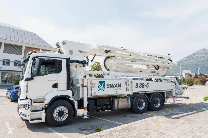 شاحنة MAN 26.520 MAN  26.520 6x4 SWAN TSP 38-5...