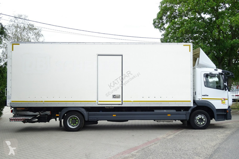 شاحنة Mercedes 1218 Euro6 tylko 323tys.km...