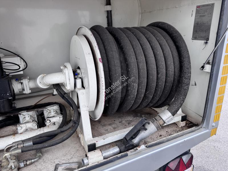 Iveco  40C17 semi-trailer truck