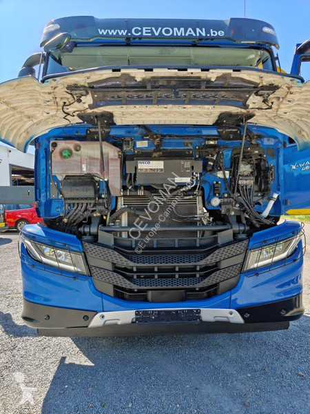 شاحنة Iveco 460 met 45000km 8x4 Euro 6E...