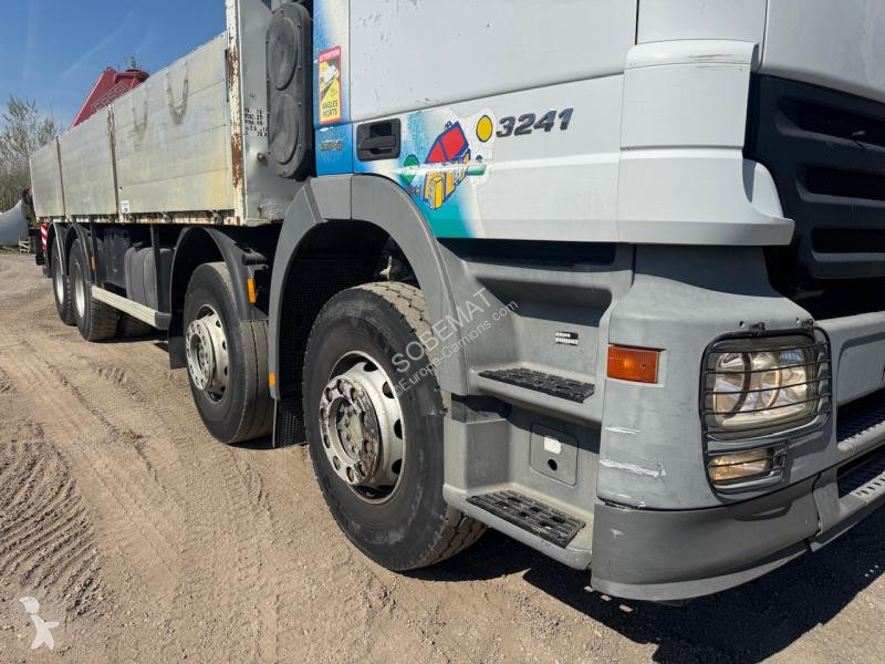 Camion Mercedes 3241