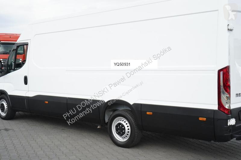 Samochód dostawczy Iveco / DAILY / 35S14 / 2,3...