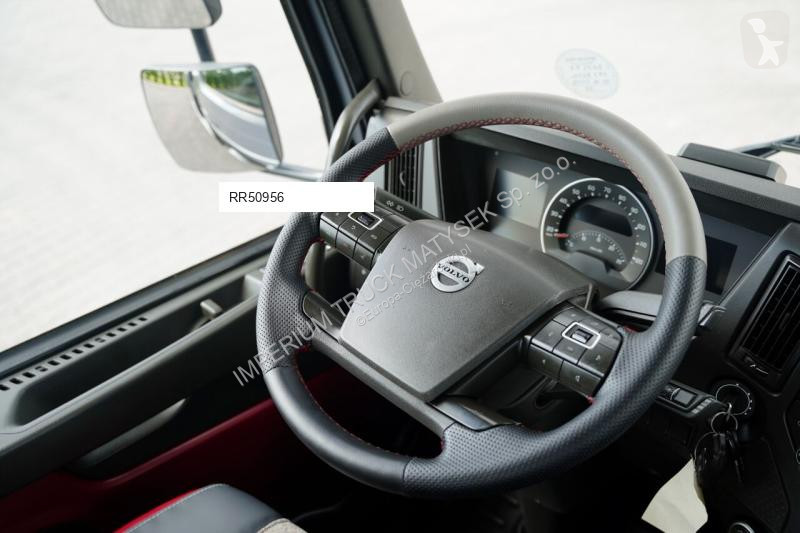 Камион Volvo HYVA HC-183 