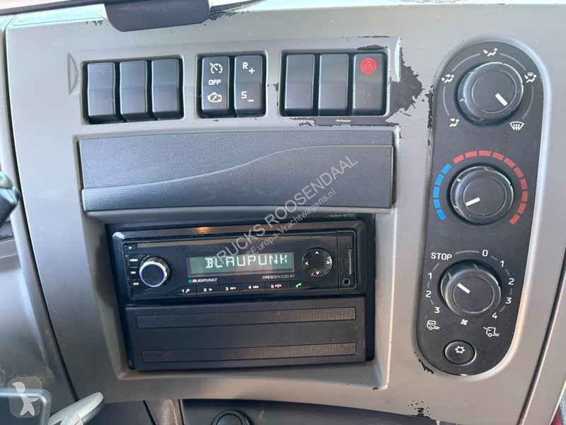 شاحنة Renault 220 DXI + CARRIER XARIOS 600 +...