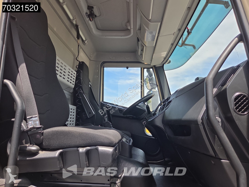 شاحنة Iveco 120E210 4X2 12t Cambio Automático...