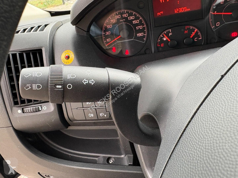شاحنة Citroën JUMPER + SALES TRAILER / SHOWROOM...