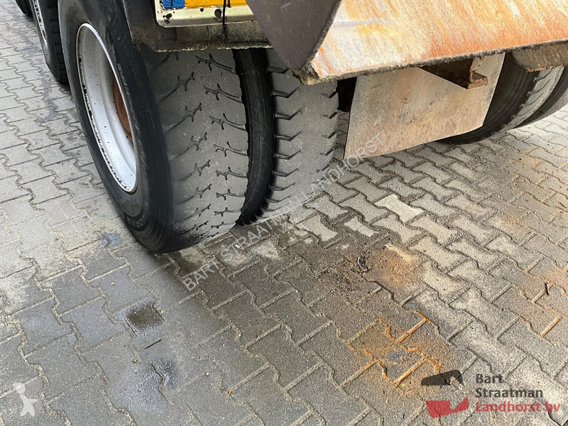 Lastbil Ginaf X5250 TS 10x4 met geisoleerde...