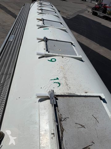 شاحنة  SCANIA R500 NGS 6x2 26 m3 Silo + HMK...