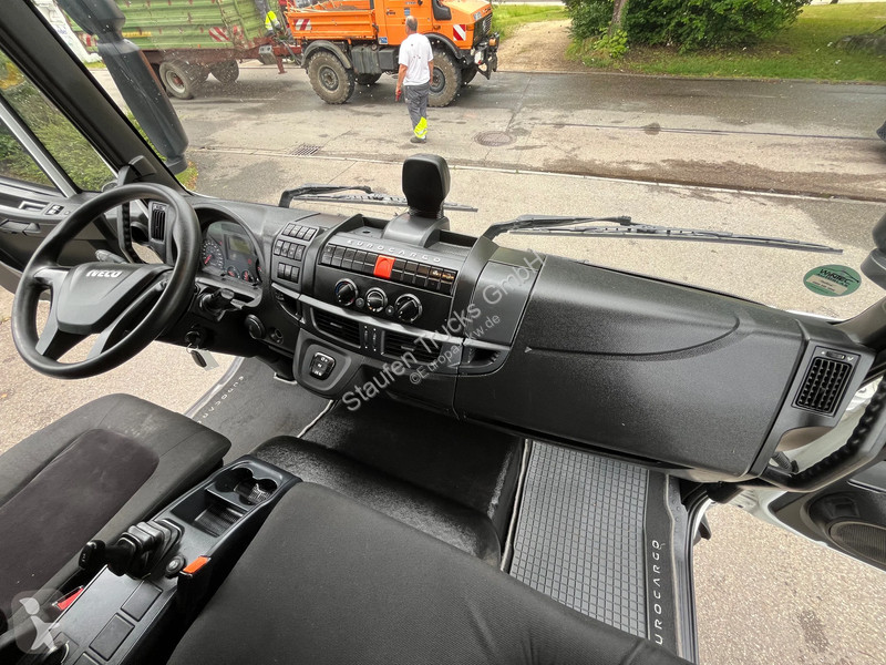شاحنة Iveco EuroCargo E-250...