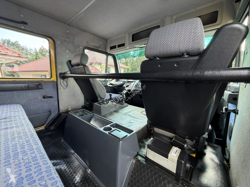 Camion MAN LE 180C 4x4 DOKA 4.6/180KM...