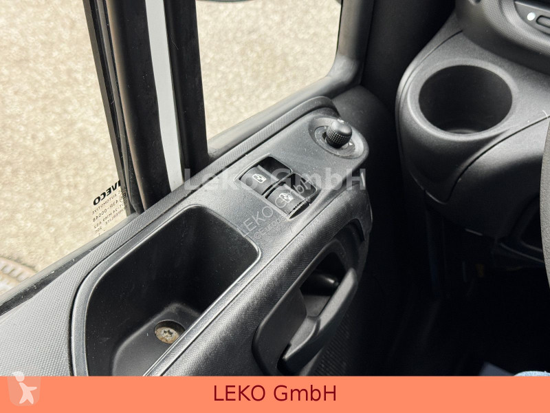 شاحنة Iveco 70C18 Mit Carrier Xr 500