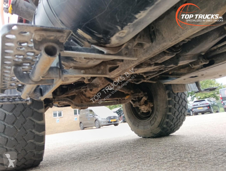 شاحنة Mercedes U 5000 4x4 - (type 437.4) 3,900...