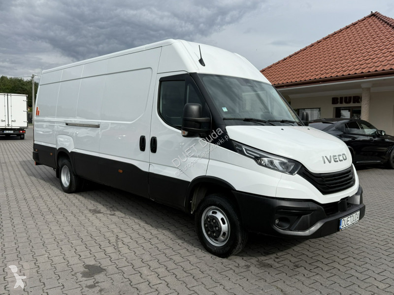 Camión Iveco 50C18 V