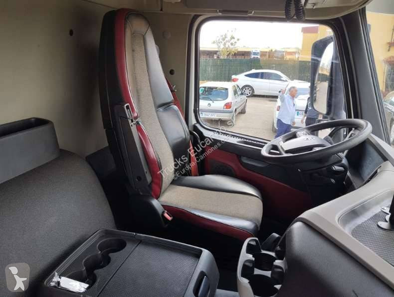 شاحنة Volvo