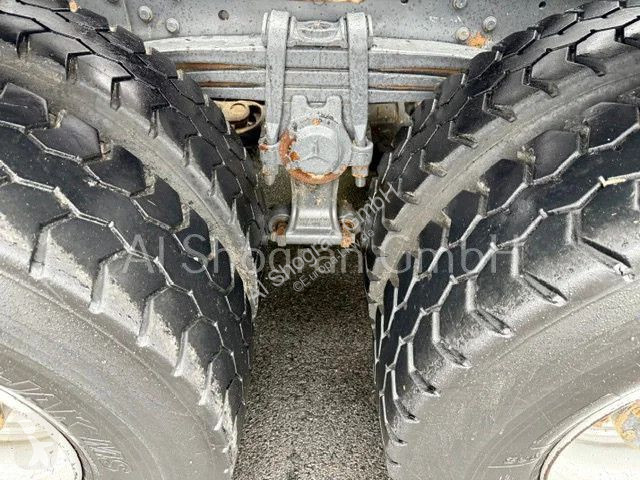 Camion Mercedes 3241 8x4/Abrollkipper+Fassi...