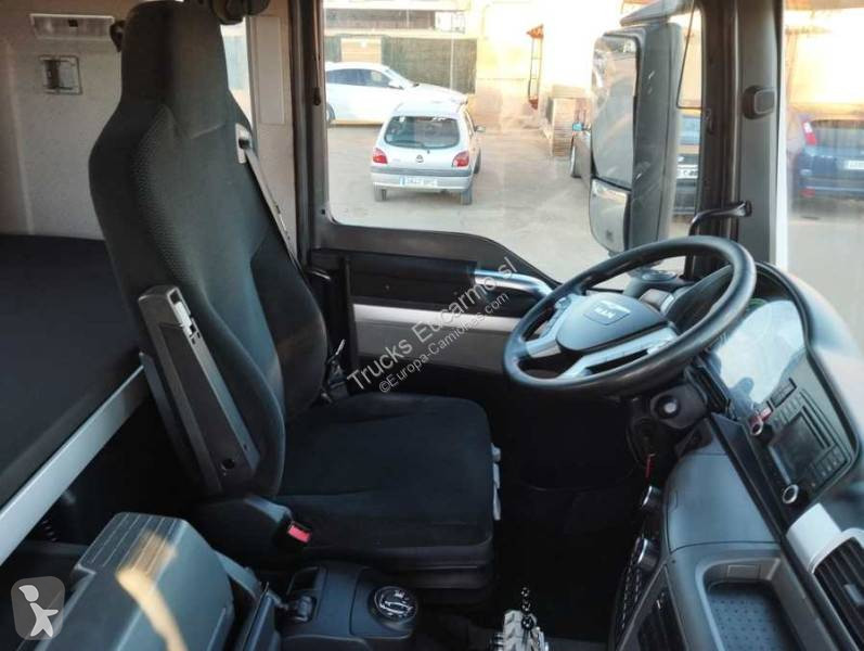 Vrachtwagen MAN