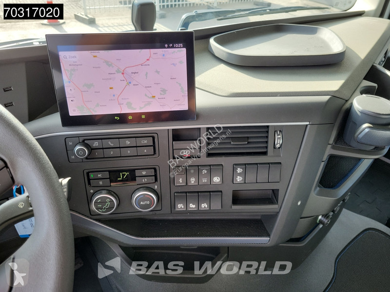 Camião Volvo FH 500 8X2 NEW! HMF 6120 K6 Crane...