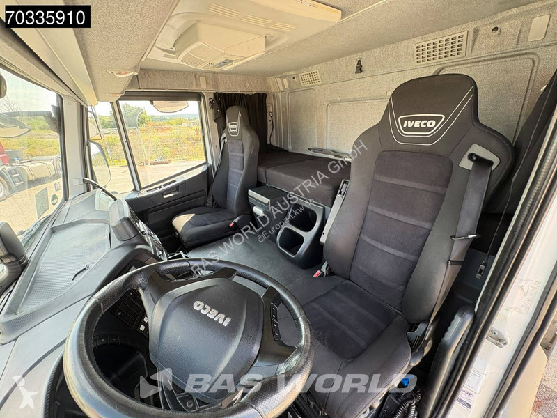 Вантажівка Iveco 460 4X2 Rolfo Car transporter...
