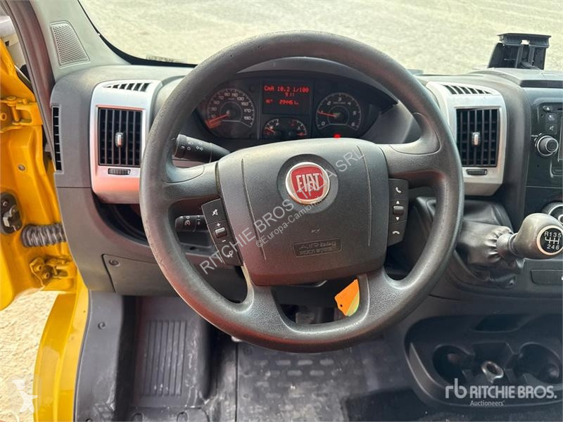 Вантажівка Fiat Van Truck