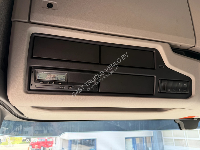 Camión Scania 650 V8 6x2*4 etarder Full Air...